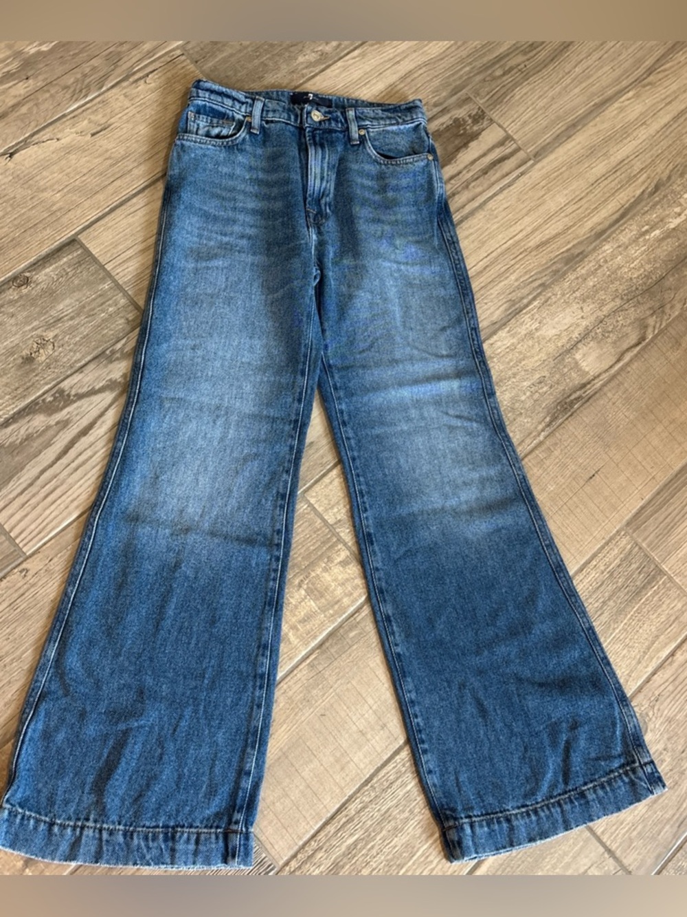 Classic High-Rise Wide Leg Jeans in Denim Blue